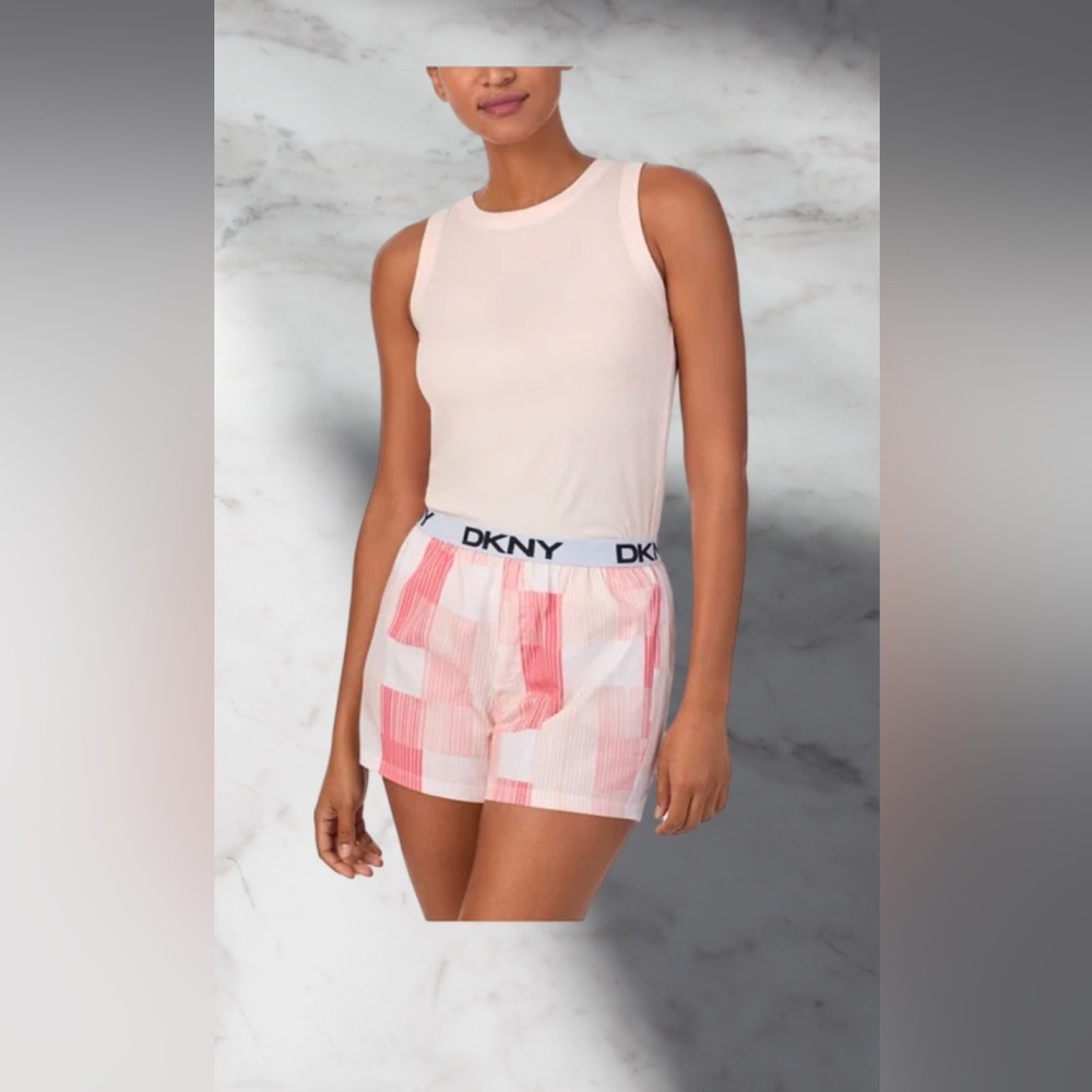 DKNY Women's Tank & Short Set Size Large Color Pink